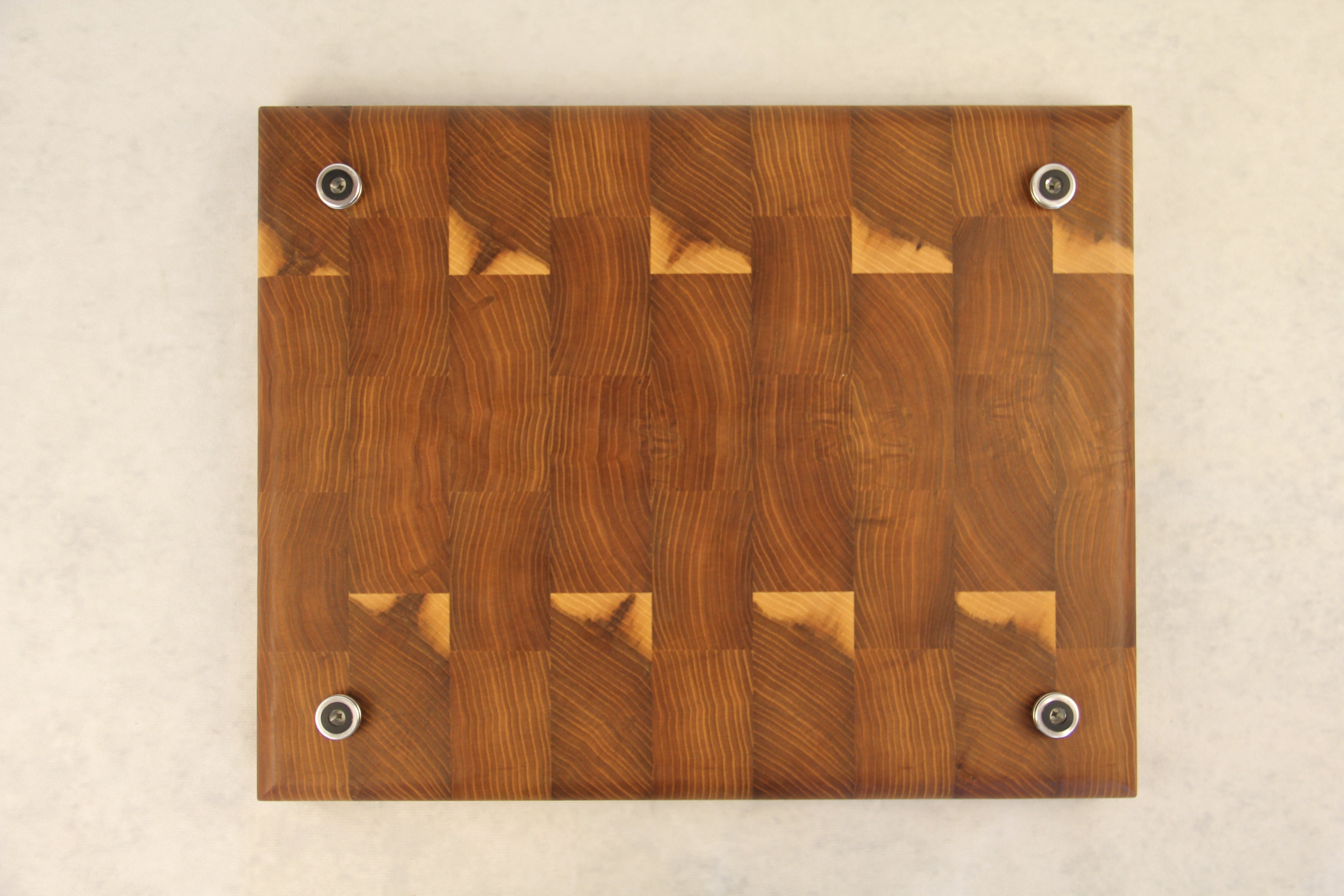 Rüster Stirnholz Schneidebrett